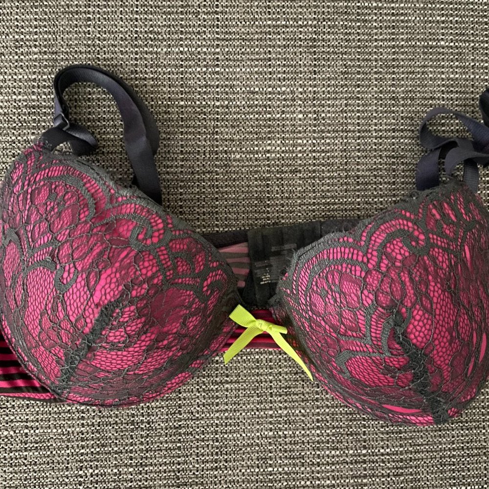 Joe Boxer 38D Pink Bra with Gray Lace Overlay